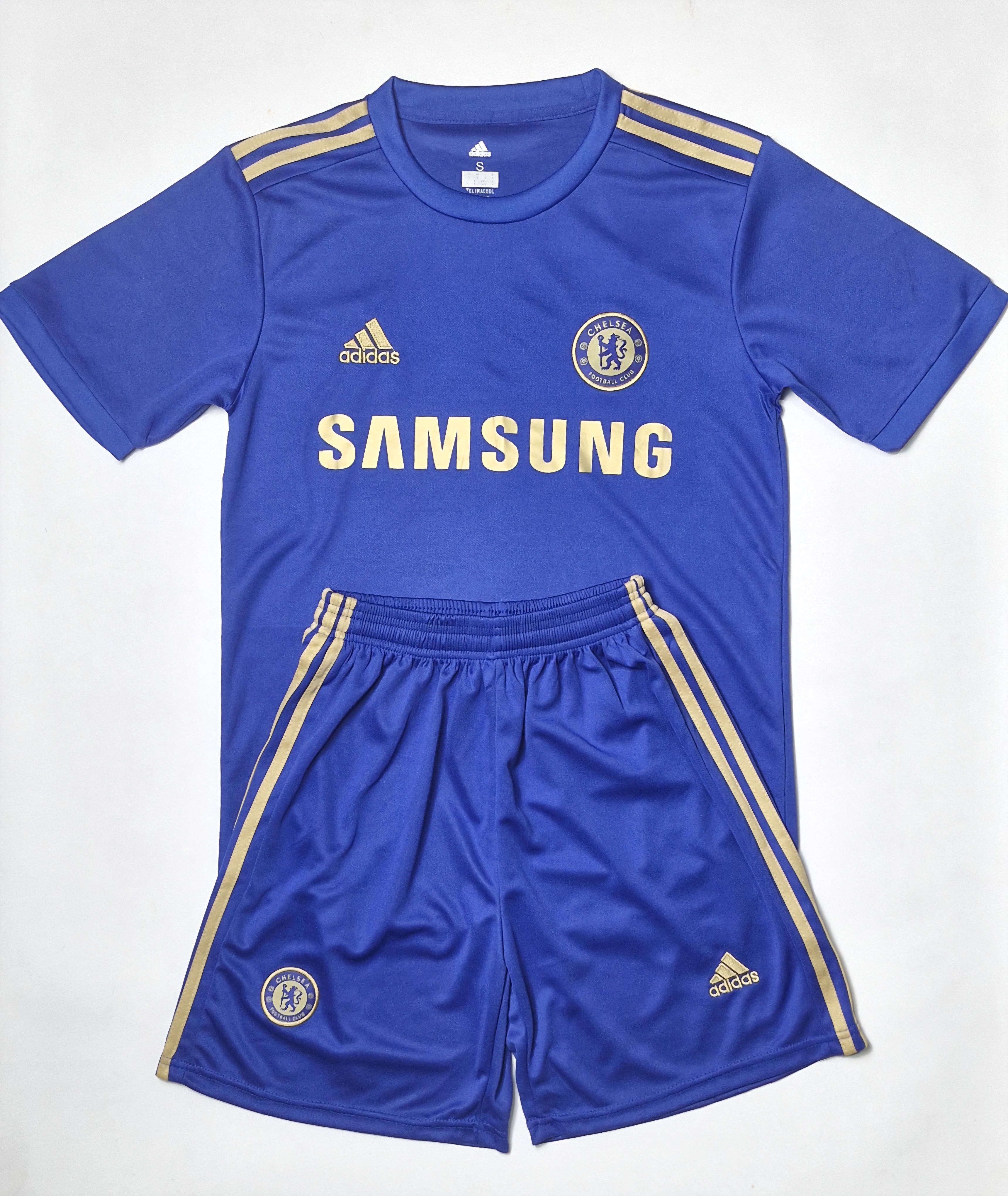 کیت هواداری اول چلسی 2012/2013_Chelsea_2012-13_Home_Fan_Kit.jpg